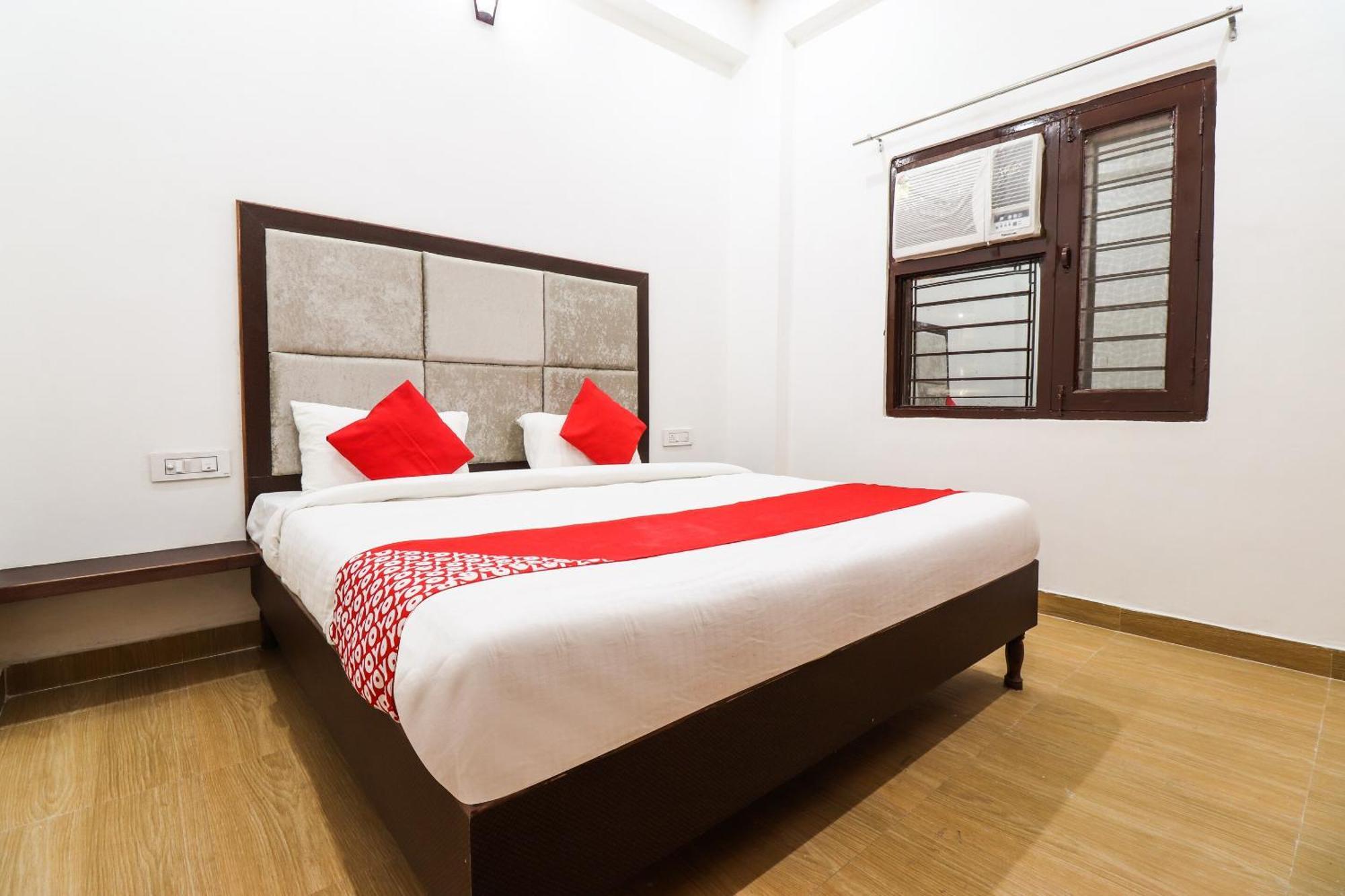 Hotel O Taj Royal Tājganj Zewnętrze zdjęcie